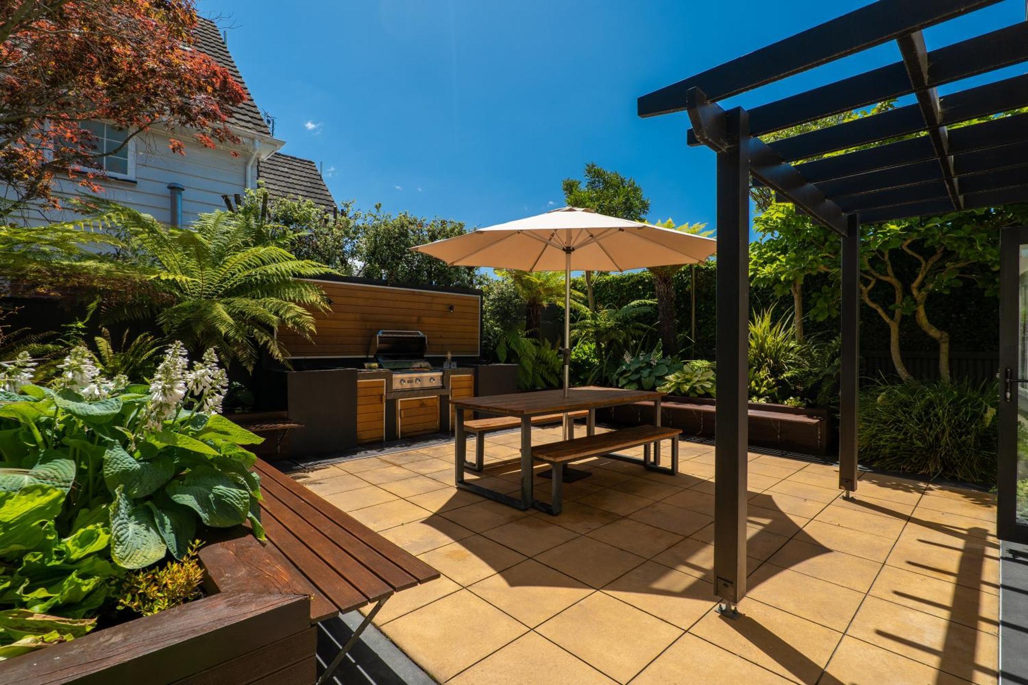 Luxurious Central City Living Christchurch Esterno foto